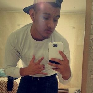 Meet your Posher, Isaac